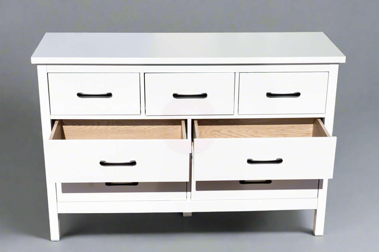 White 7-Drawer Modern Dresser – Clean Look, Big Storage