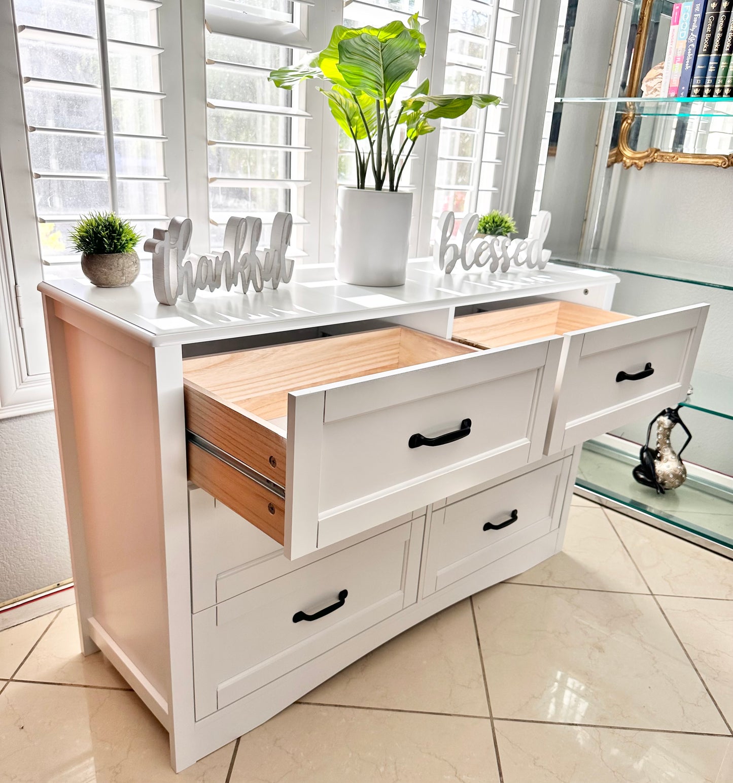 Modern White Single Handle 6 - view 7