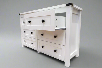 Modern White 6-Drawer Dresser – Clean Look, Smart Storage